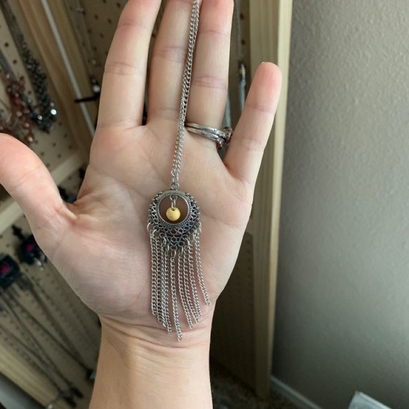 ✨3 for $10✨ Silver and yellow necklace